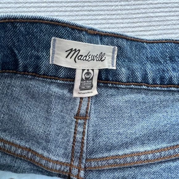 Madewell The Perfect Jean Short - Picture 5 of 7